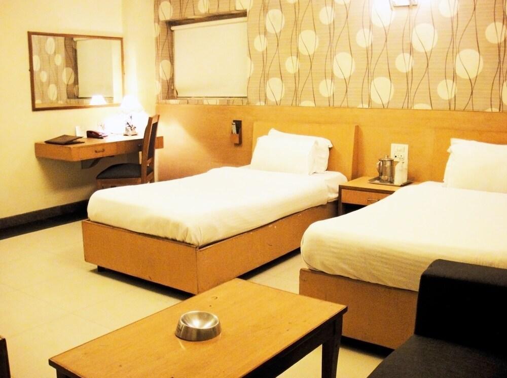 Hotel Pr Residency Amritsar Ngoại thất bức ảnh