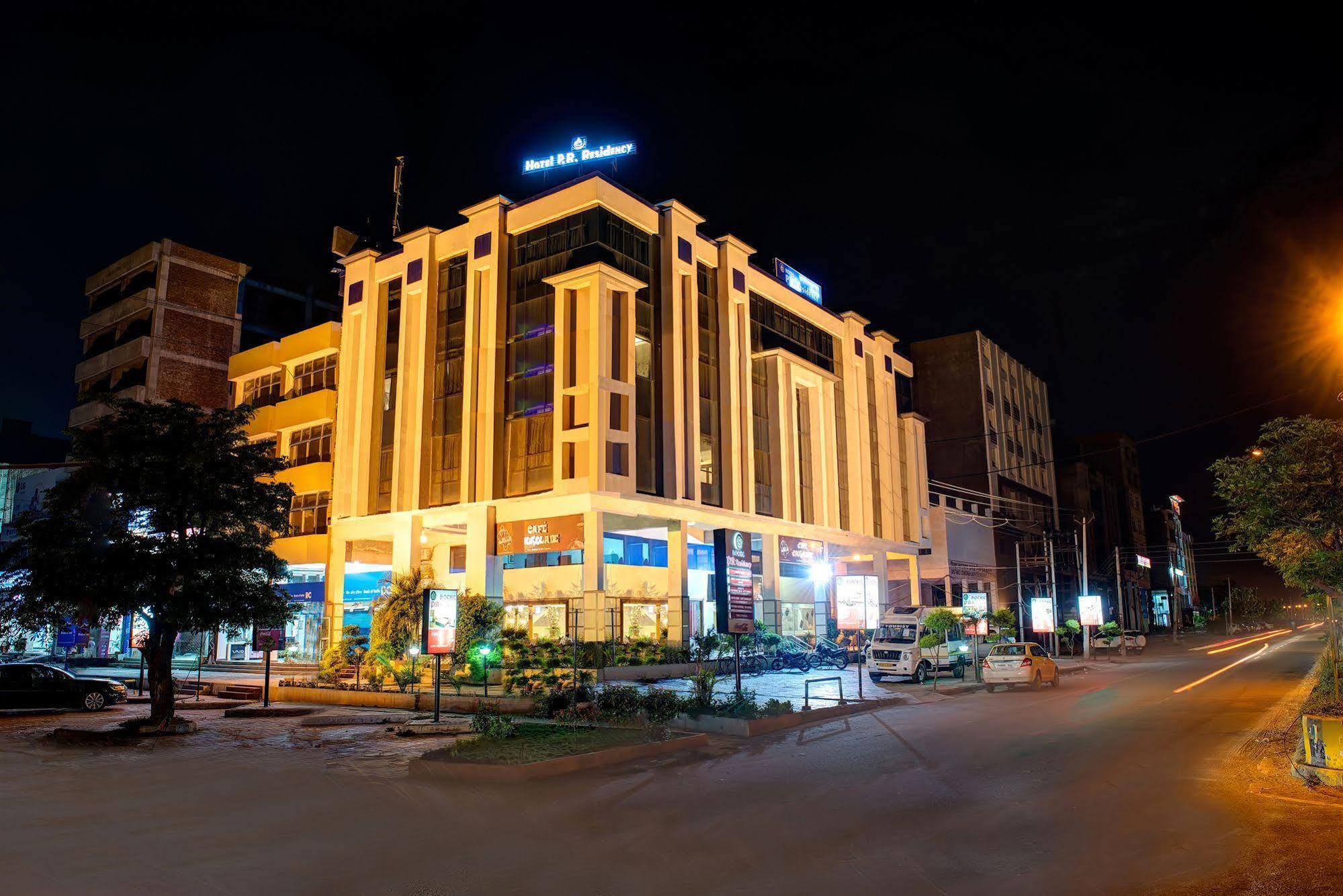 Hotel Pr Residency Amritsar Ngoại thất bức ảnh